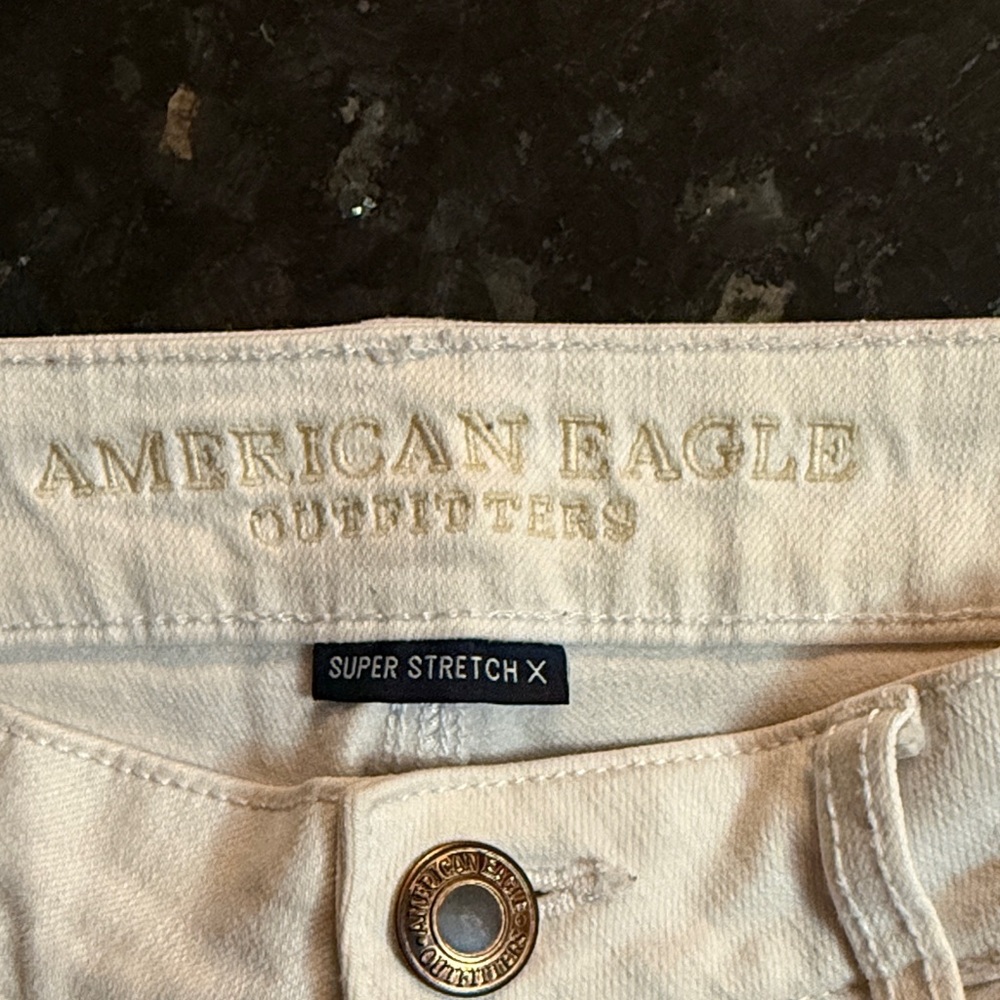 American Eagle Outfitters Women's Ripped Cream Jean Shorts - Picture 2 of 5